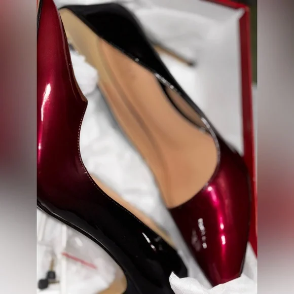 Chic Burgundy and Black Women's Heels - Picture 2 of 2
